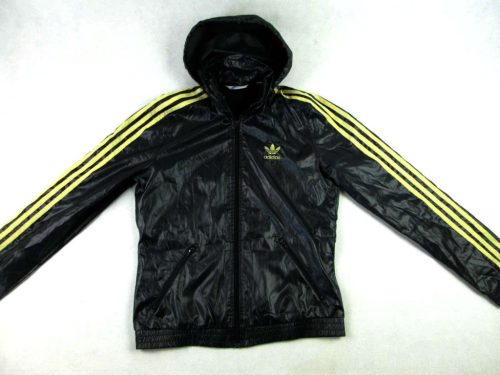 ADIDAS NŐI (S) FEKETE SPORTOS ÁTMENETI DZSEKI / KABÁT