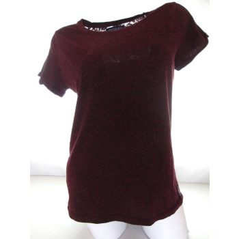   SUPERDRY CSINOS RÖVID UJJÚ NŐI (XS) SÖTÉTBORDÓ PÓLÓ HÁTUL CSIPKÉS FELSŐ