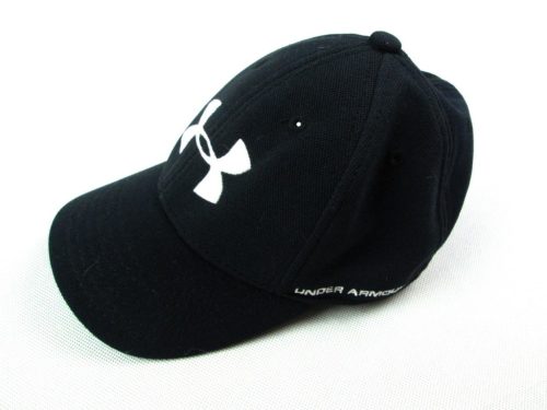 UNDER ARMOUR JUNIOR FEKETE BASEBALL SAPKA HÁTUL PLASZTIK LOGÓVAL!